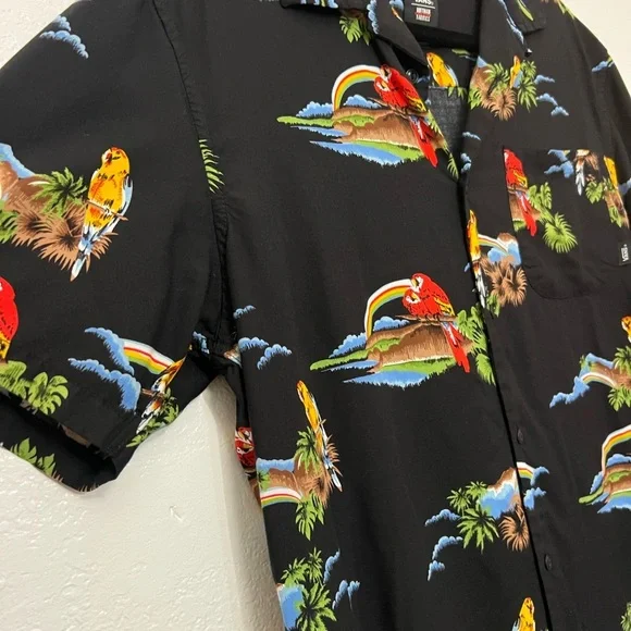 Vans Men's Black Tropical Parrot Shirt Size M - Picture 2 of 8